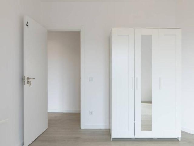 Shared Living/Roommate 6 Dormitorio Valencia Valencia ES102663417