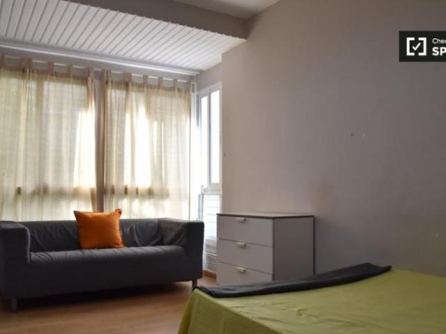 Shared Living/Roommate 6 Dormitorio Valencia Valencia ES102954256