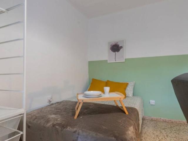 Shared Living/Roommate 6 Dormitorio Valencia Valencia ES102954299