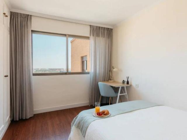 Shared Living/Roommate 6 Dormitorio Valencia Valencia ES103490469