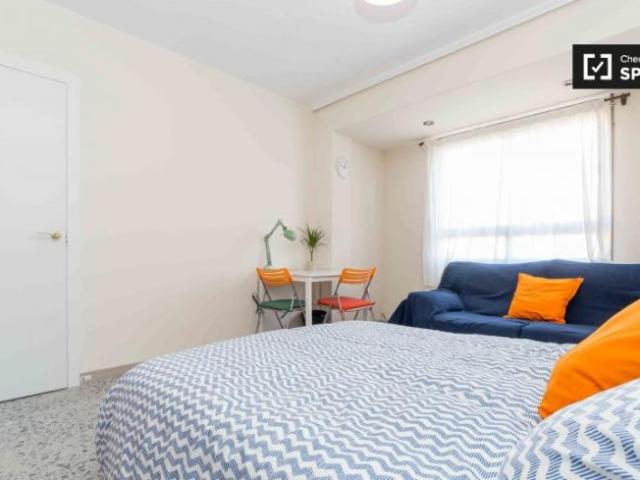 Shared Living/Roommate 6 Dormitorio Valencia Valencia ES103490834