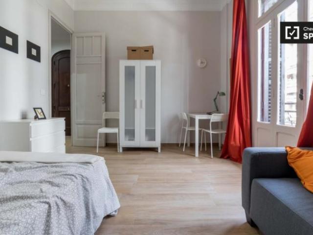 Shared Living/Roommate 6 Dormitorio Valencia Valencia ES103491061