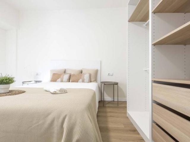 Shared Living/Roommate 6 Dormitorio Valencia Valencia ES103657588