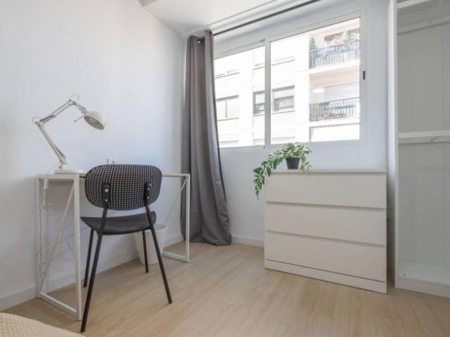 Shared Living/Roommate 6 Dormitorio Valencia Valencia ES103658206