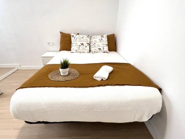 Shared Living/Roommate 6 Dormitorio Valencia Valencia ES103658410