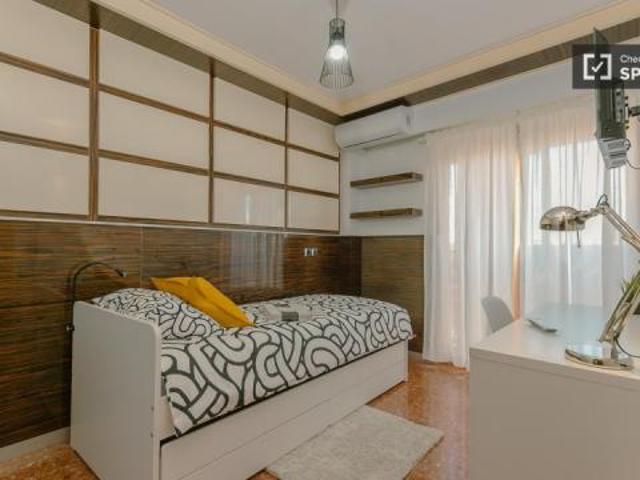 Shared Living/Roommate 6 Dormitorio Valencia Valencia ES75515406