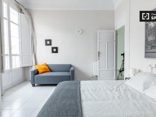 Shared Living/Roommate 6 Dormitorio Valencia Valencia ES91327834
