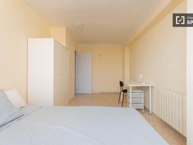 Shared Living/Roommate 6 Dormitorio Valencia Valencia ES91329215