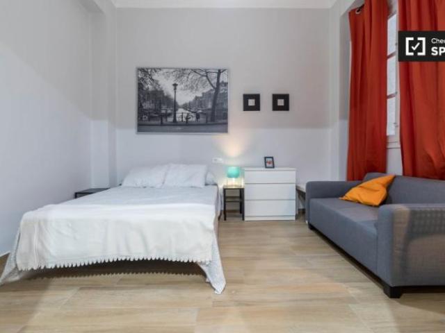 Shared Living/Roommate 6 Dormitorio Valencia Valencia ES97678940