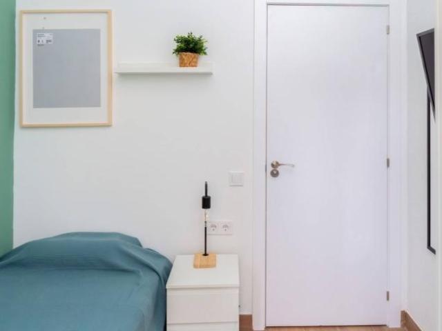 Shared Living/Roommate 6 Dormitorio Zaragoza Zaragoza ES104845767