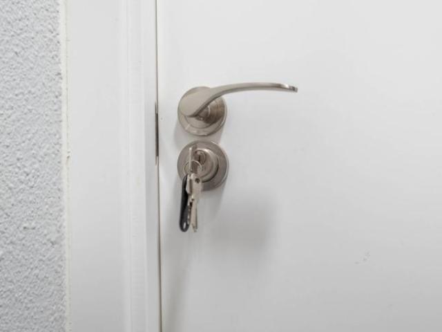 Shared Living/Roommate 6 Dormitorio Zaragoza Zaragoza ES101818637