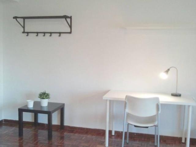 Shared Living/Roommate 6 Dormitorio Zaragoza Zaragoza ES101835514