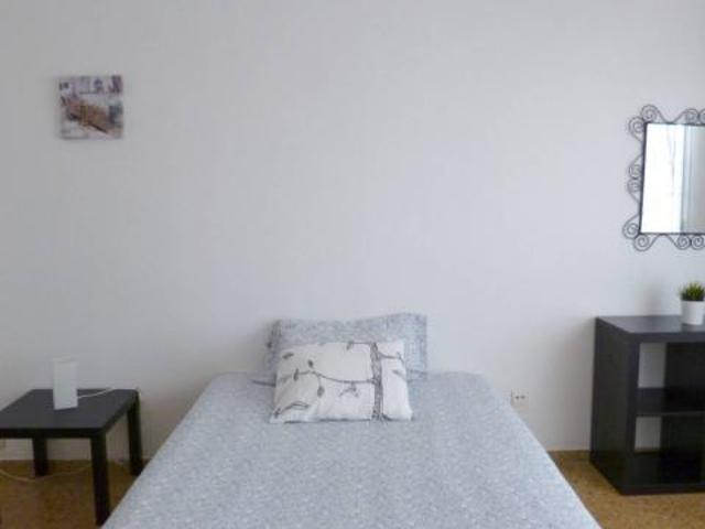Shared Living/Roommate 6 Dormitorio Zaragoza Zaragoza ES65792619