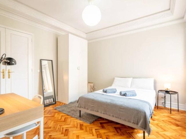 shared living/roommate 6 quarto, lisbon lisbon 1000 300 DS102021756