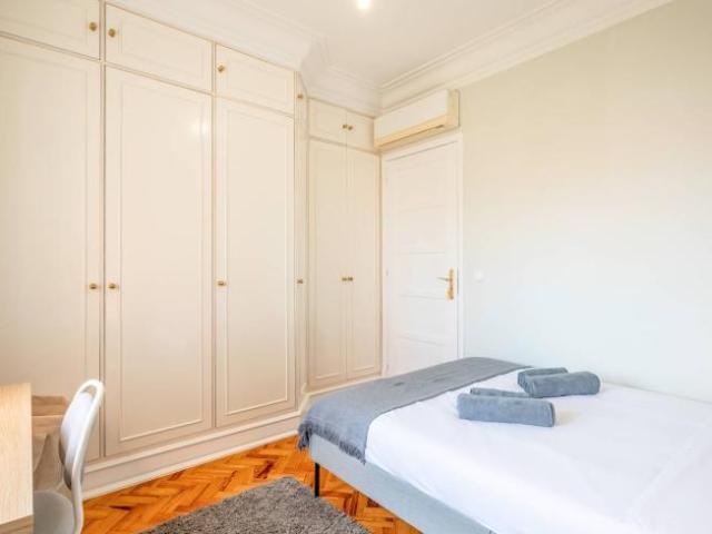 shared living/roommate 6 quarto, lisbon lisbon 1000 300 ELS101818026