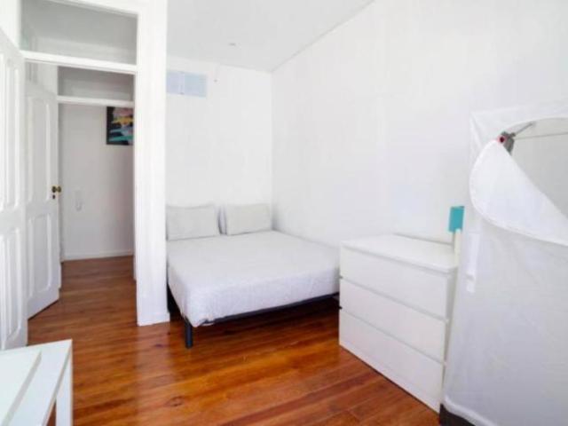 shared living/roommate 6 quarto, lisbon lisbon 1170 DLS100216875
