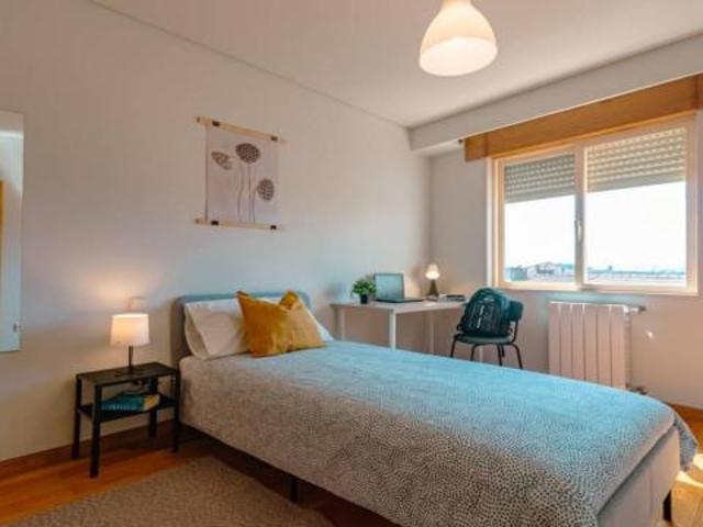 shared living/roommate 6 quarto, Porto Porto 4050 585 ES67817451