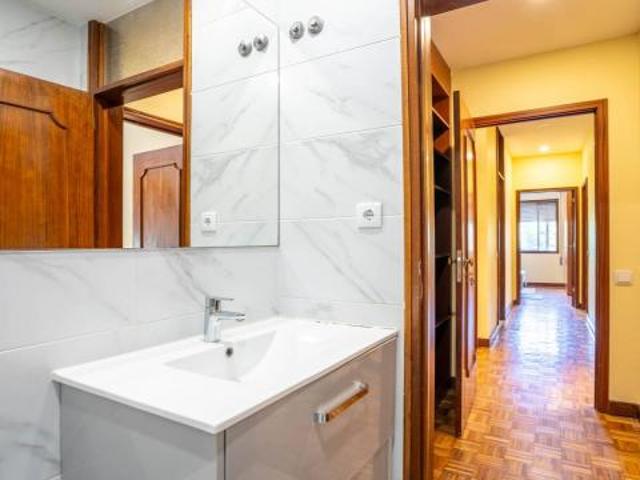 shared living/roommate 6 quarto, Porto Porto 4150 181 DLS87358231