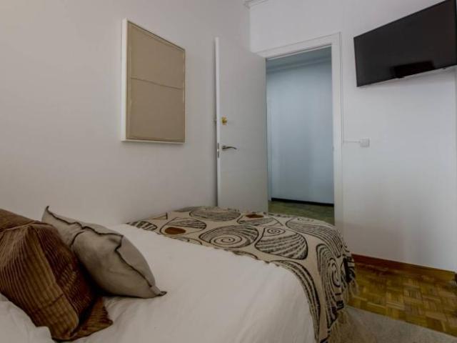 Shared Living/Roommate 8 Dormitorio Madrid Madrid ELS101813369