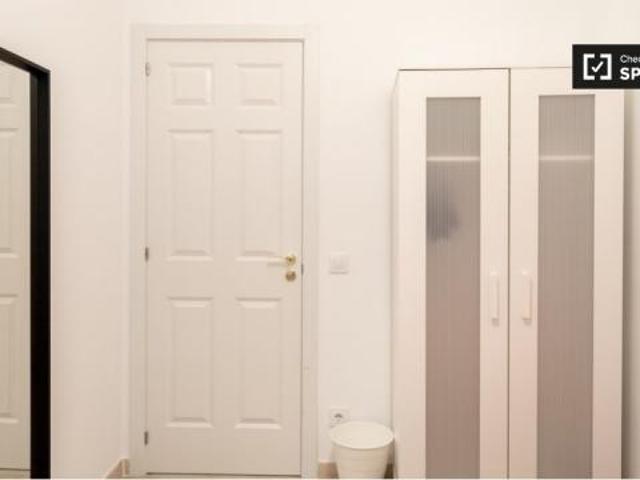 Shared Living/Roommate 8 Dormitorio Madrid Madrid ES54243103