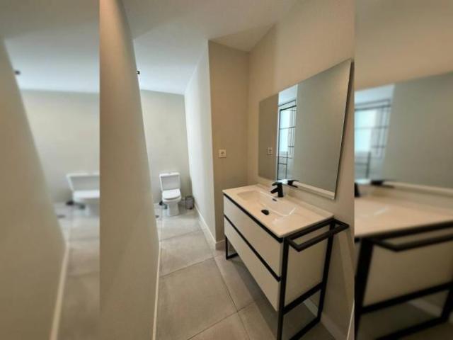 Shared Living/Roommate 8 Dormitorio Madrid Madrid ES96656828
