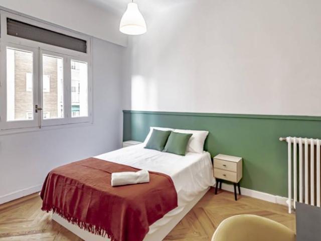 Shared Living/Roommate 8 Dormitorio Madrid Madrid ES98343649