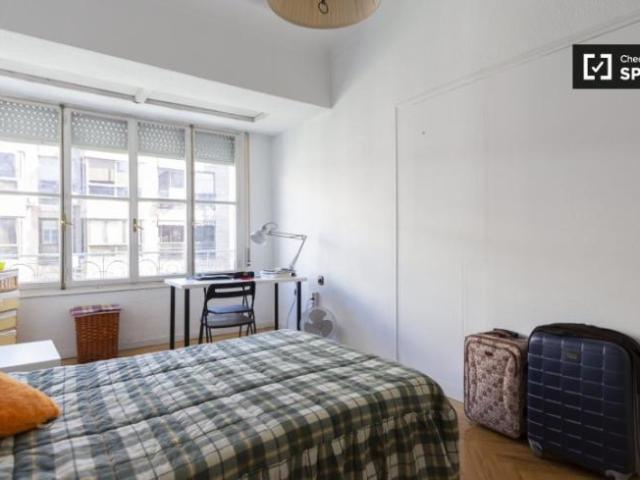Shared Living/Roommate 8 Dormitorio Madrid Madrid ES101818235