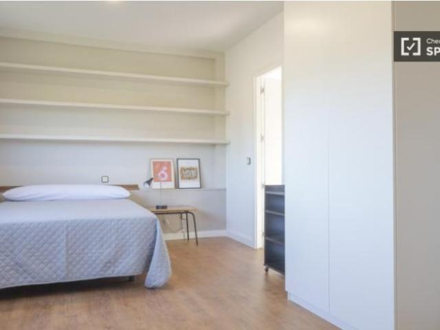 Shared Living/Roommate 8 Dormitorio Madrid Madrid ES101837117