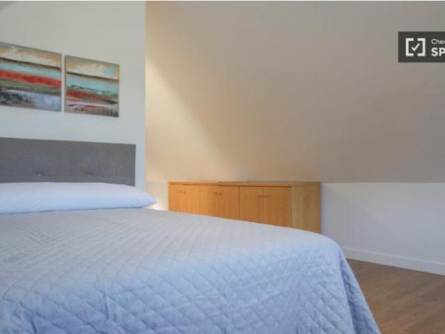 Shared Living/Roommate 8 Dormitorio Madrid Madrid ES101853453