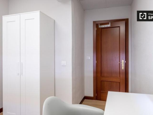 Shared Living/Roommate 8 Dormitorio Alcala De Henares Alcala De Henares ES101671507