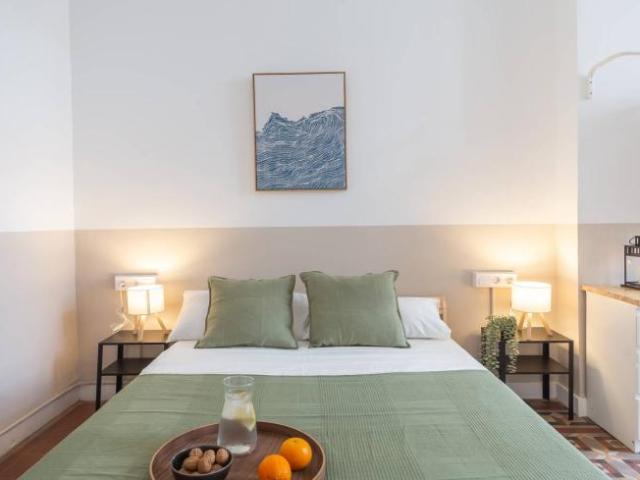Shared Living/Roommate 8 Dormitorio Barcelona Barcelona ES92511906