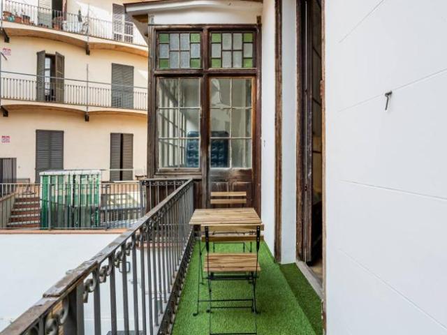 Shared Living/Roommate 8 Dormitorio Barcelona Barcelona ES92822763