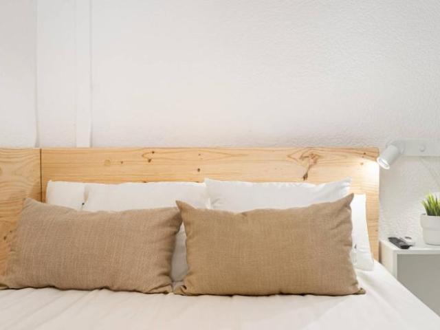 Shared Living/Roommate 8 Dormitorio Barcelona Barcelona ES92822707