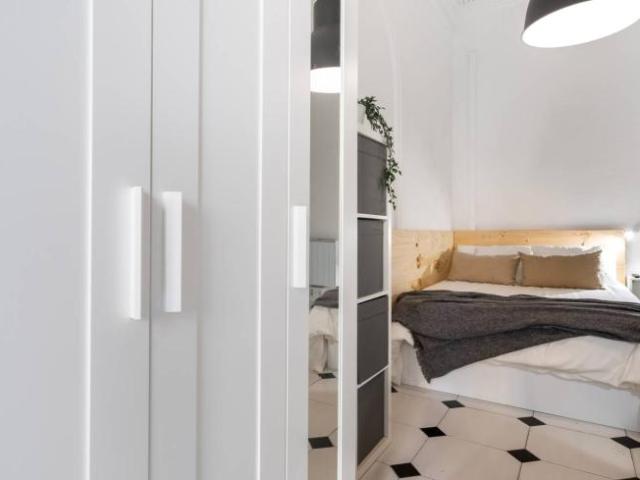 Shared Living/Roommate 8 Dormitorio Barcelona Barcelona ES92822704