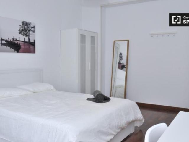 Shared Living/Roommate 8 Dormitorio Barcelona Barcelona ES92822932