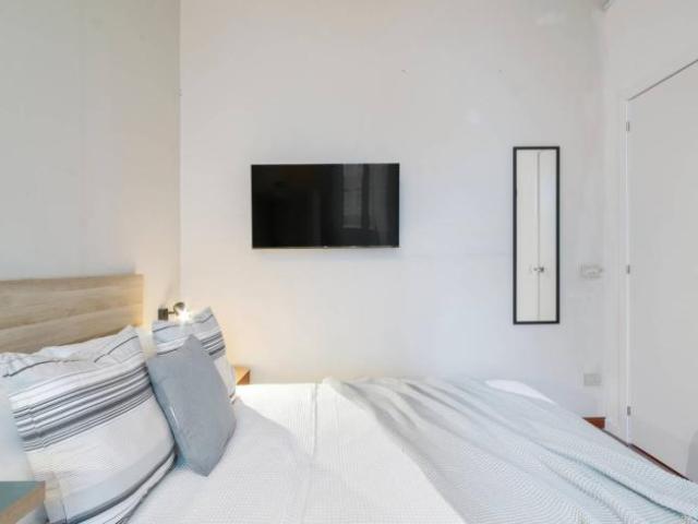 Shared Living/Roommate 8 Dormitorio Barcelona Barcelona ES92823627