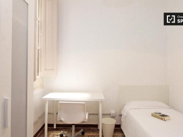 Shared Living/Roommate 8 Dormitorio Barcelona Barcelona ES98497994