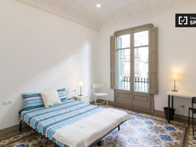 Shared Living/Roommate 8 Dormitorio Barcelona Barcelona ES101738243