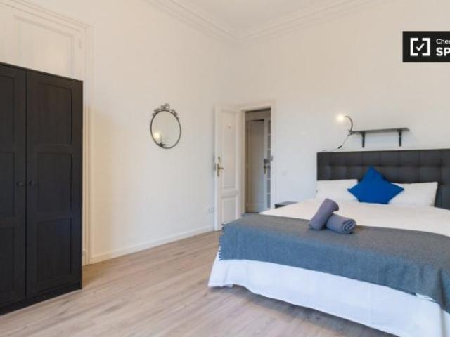 Shared Living/Roommate 8 Dormitorio Barcelona Barcelona ES101812690