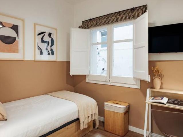 Shared Living/Roommate 8 Dormitorio Barcelona Barcelona ES101821176