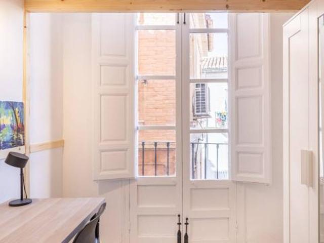 Shared Living/Roommate 8 Dormitorio Granada Granada ELS87204771