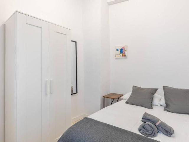 Shared Living/Roommate 8 Dormitorio Granada Granada ES101834321