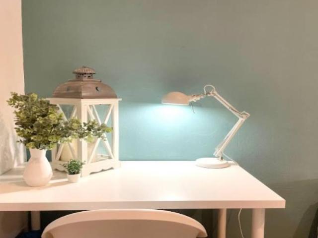 Shared Living/Roommate 8 Dormitorio Seville Seville ES95986329