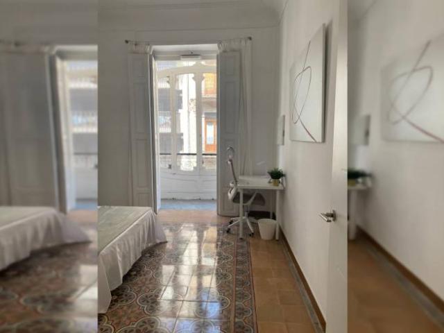 Shared Living/Roommate 8 Dormitorio Valencia Valencia ES101813729
