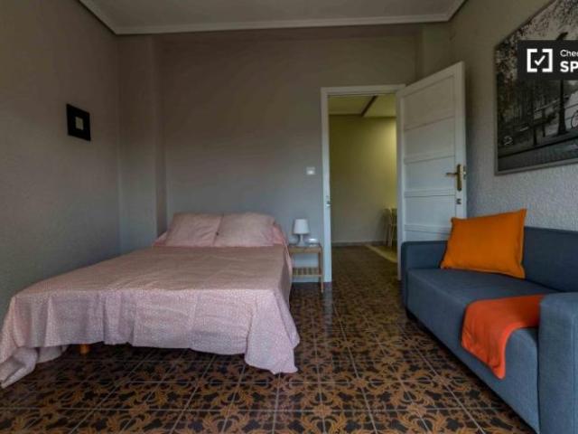 Shared Living/Roommate 8 Dormitorio Valencia Valencia ES91327853