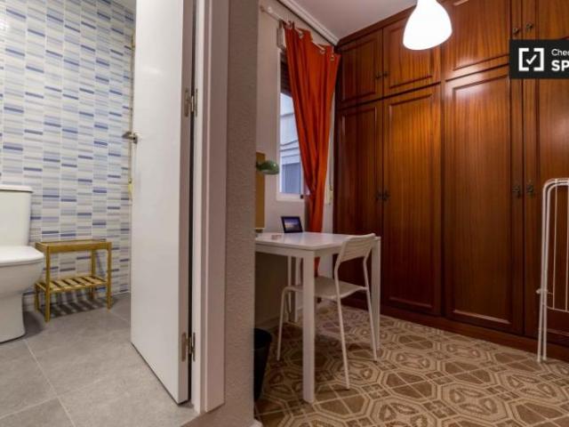 Shared Living/Roommate 8 Dormitorio Valencia Valencia ES91328074