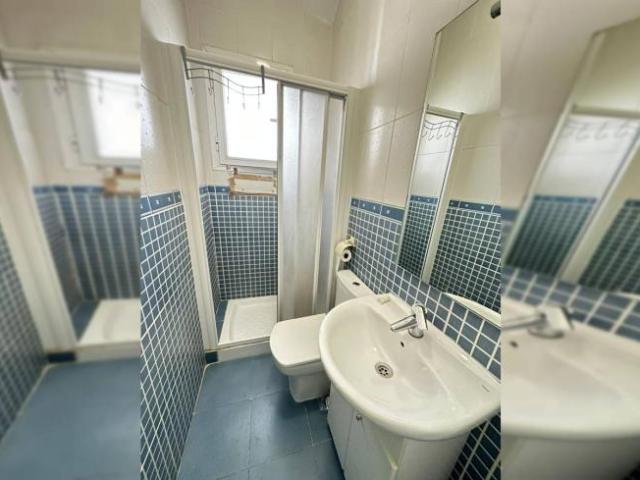 Shared Living/Roommate 8 Dormitorio Zaragoza Zaragoza ES103925861