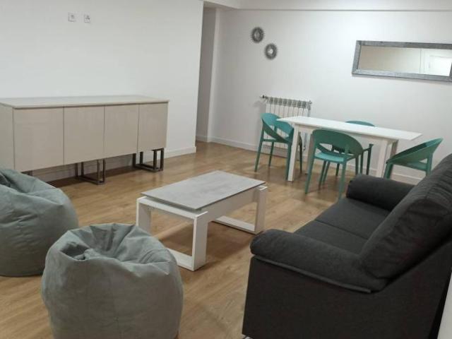 Shared Living/Roommate 8 Dormitorio Zaragoza Zaragoza ES98343003