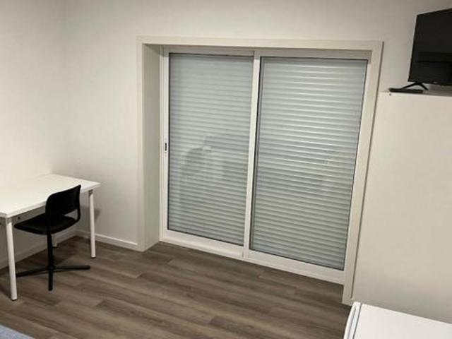 shared living/roommate 8 quarto, Porto Porto 4300 024 DLS75373001