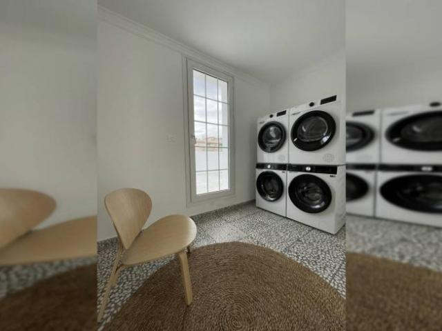 Shared Living/Roommate 9 Dormitorio Malaga Malaga ES104643810